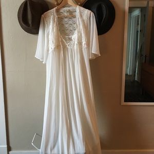 Bridal robe and gown set
